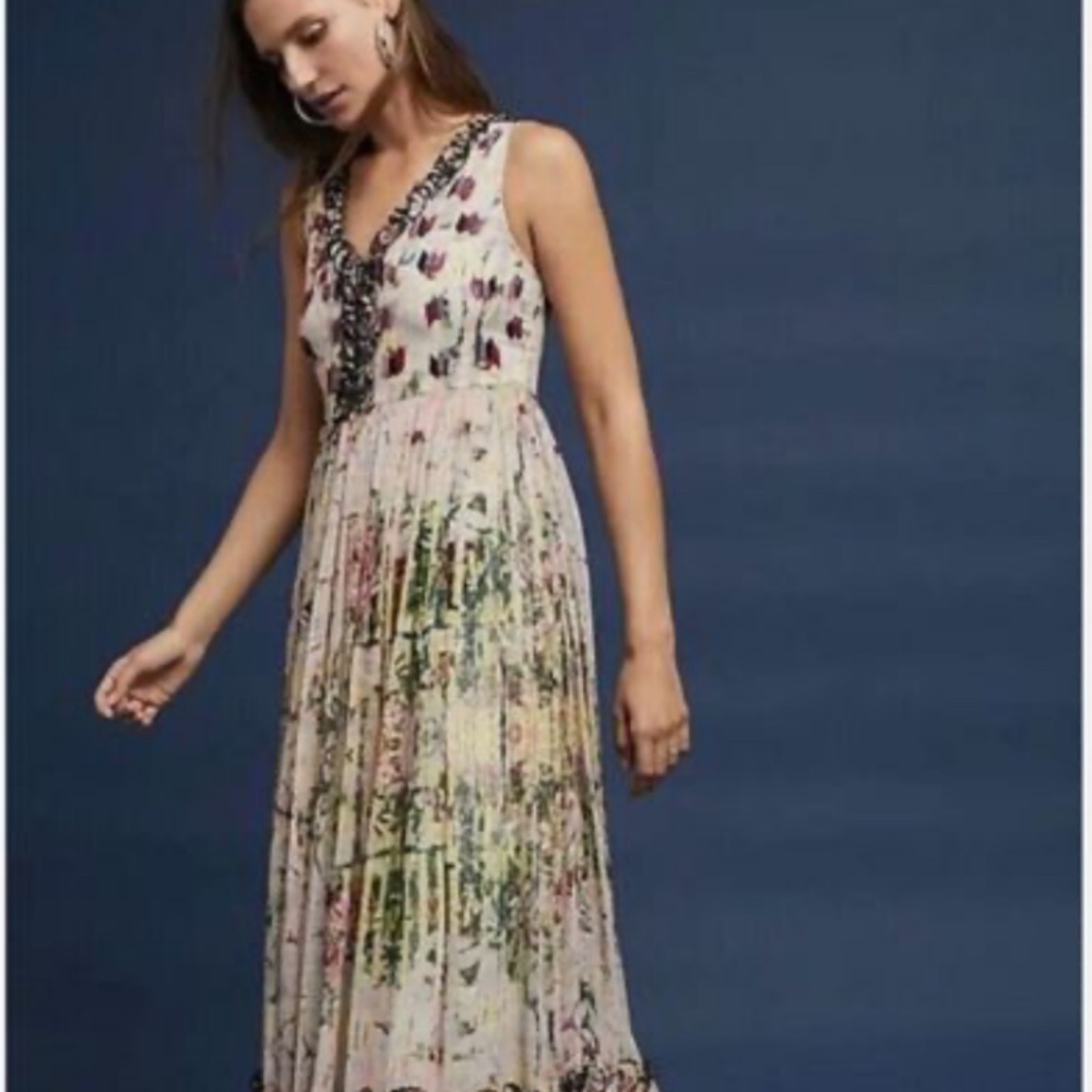 Elegant Bhanuni by Jyoti Cydney tiered maxi dress from Anthro, size 4, EUC!